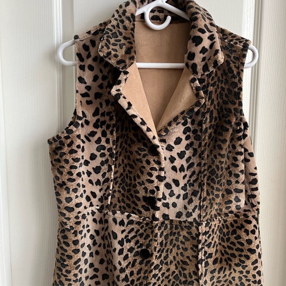 Leopard Print Women's Vest
